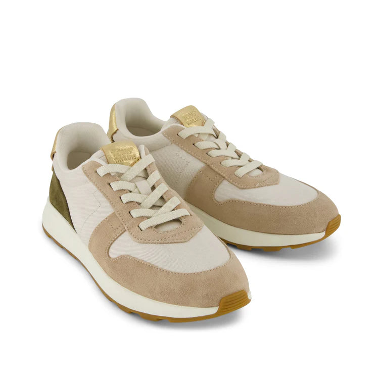 Oat Travel Retro Sneaker