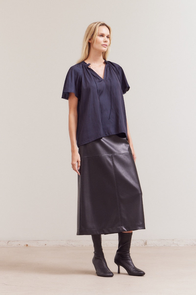 Raglan Sleeve Blouse in Midnight
