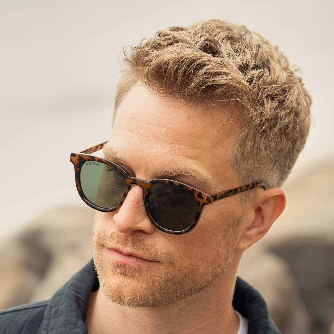 Gram Sunglasses - Honey Tortoise / Grey-Green Polarized