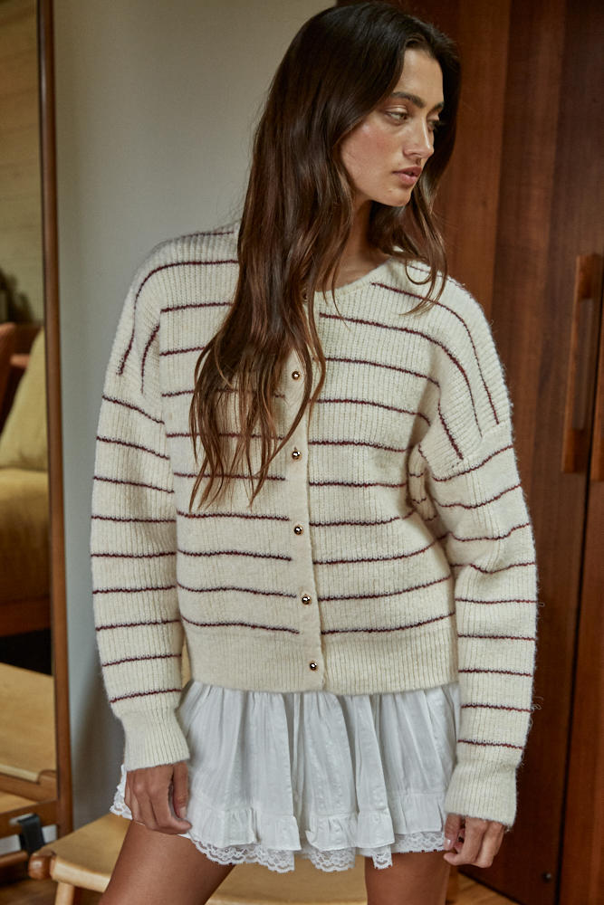 Bellevue Cardigan in Wine