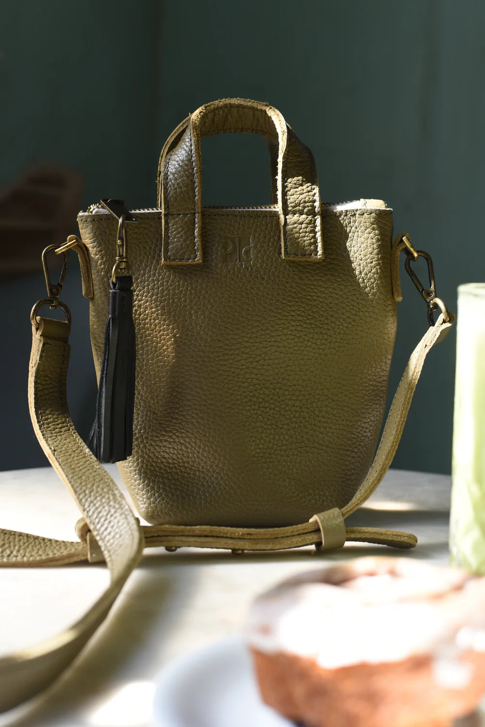 GR Phone Crossbody in Pebbled Olive
