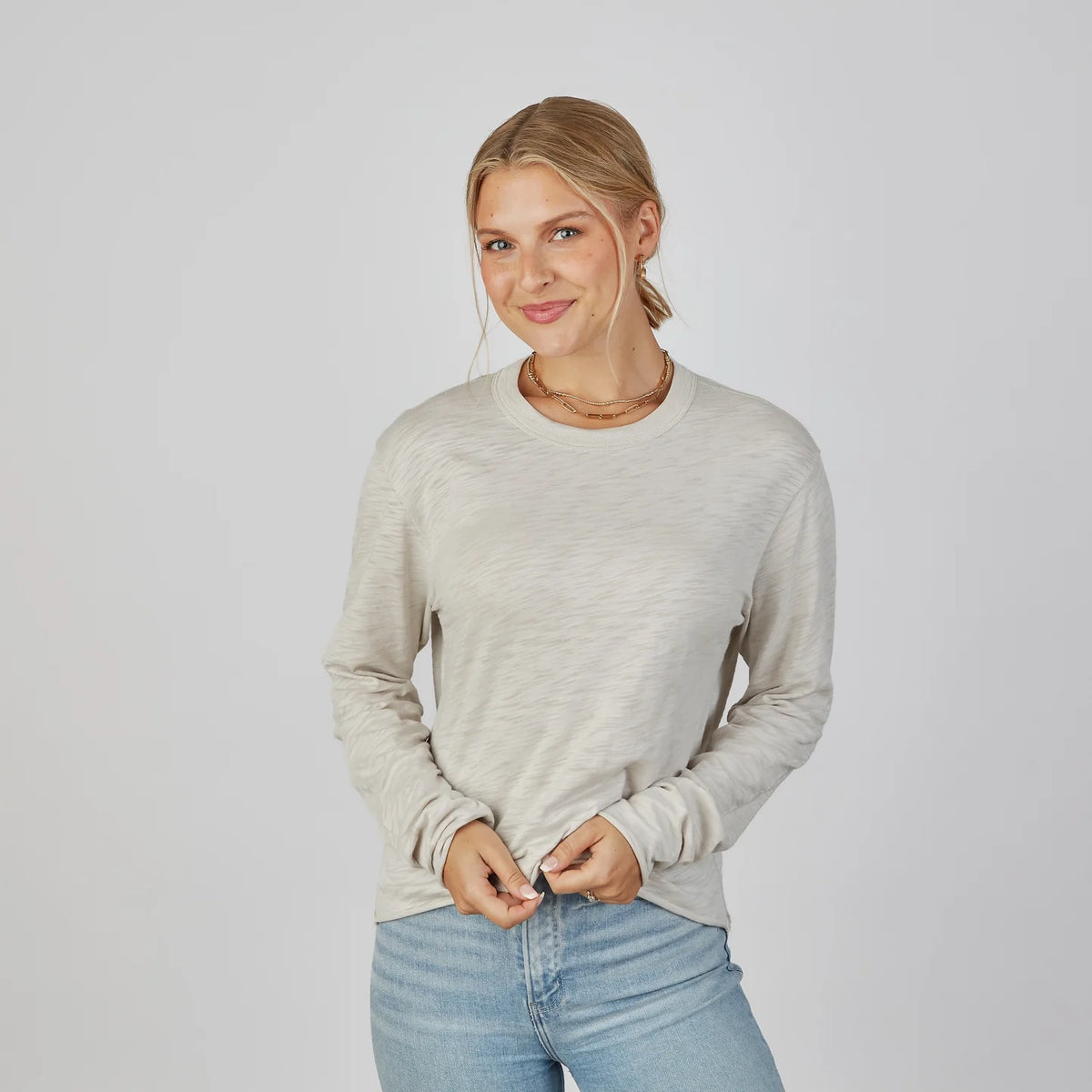 Relaxed Long Sleeve Crew Tee in Oyster & White