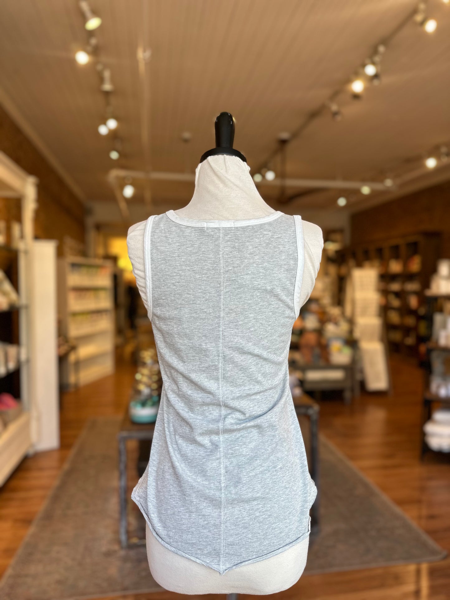 Scoop Neck Tank in Silver & White