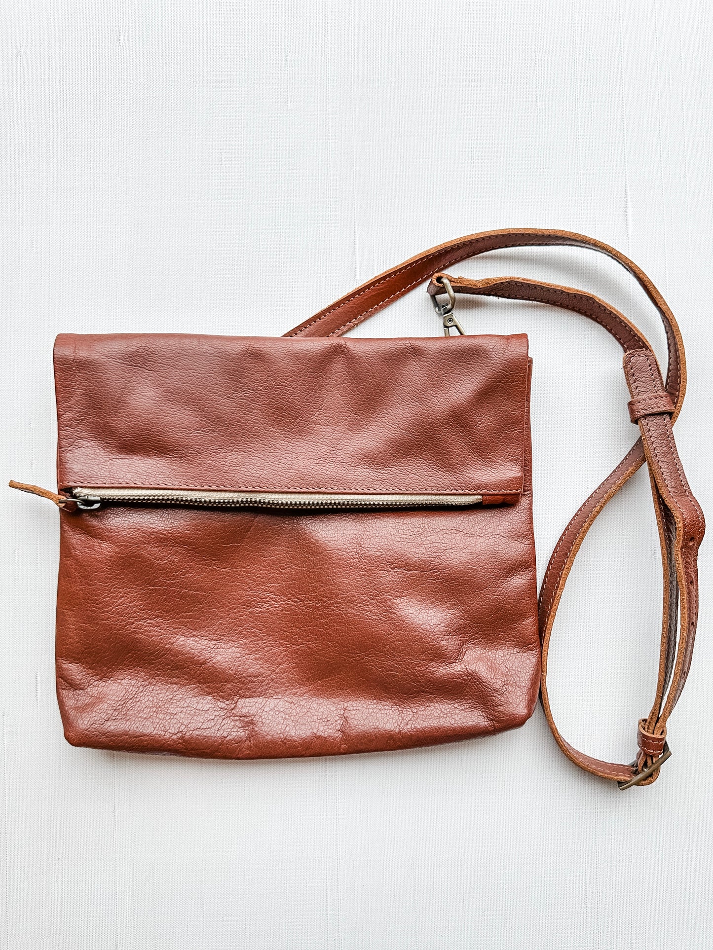 GR Perfect Pockets Crossbody in Chestnut