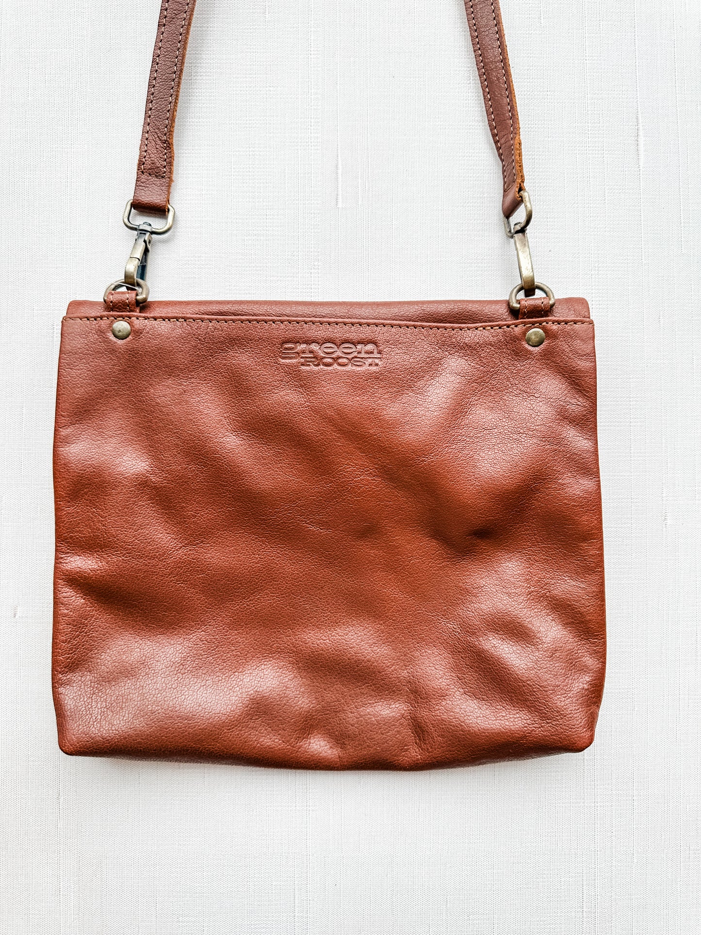 GR Perfect Pockets Crossbody in Chestnut