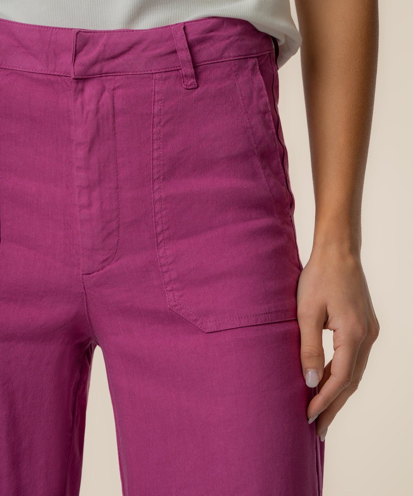 Topaz Linen Pants in Magenta