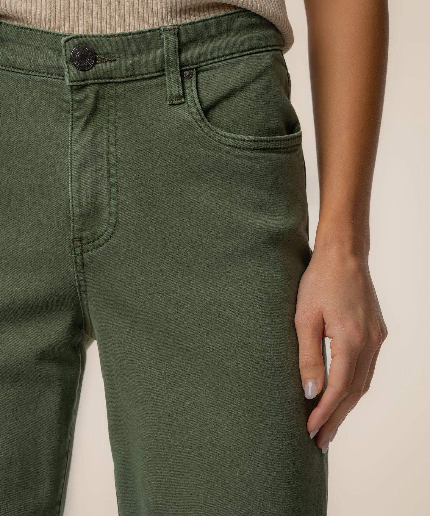 Charlotte High Rise with Raw Hem in Seaweed