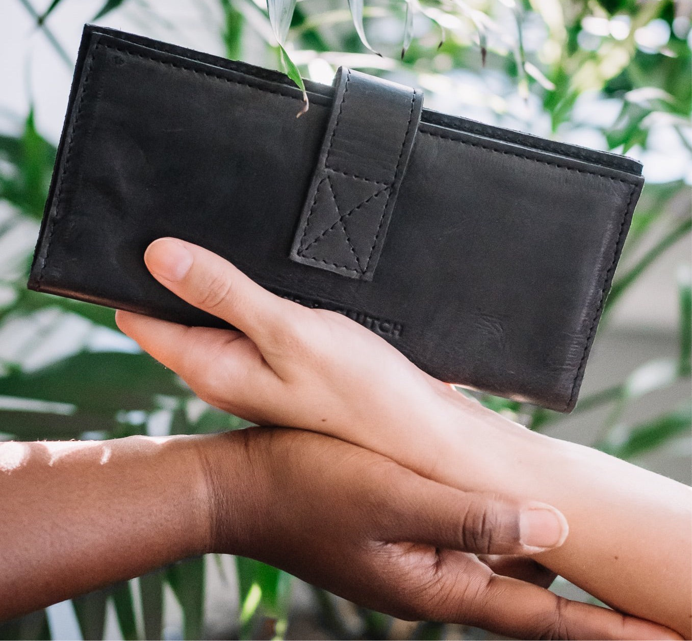 GR Everything Wallet in Black