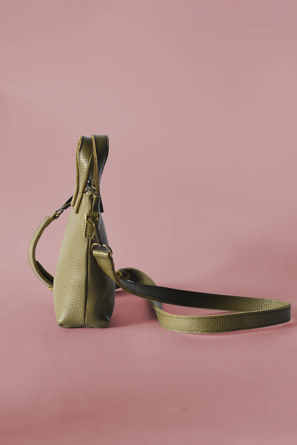 GR Phone Crossbody in Pebbled Olive