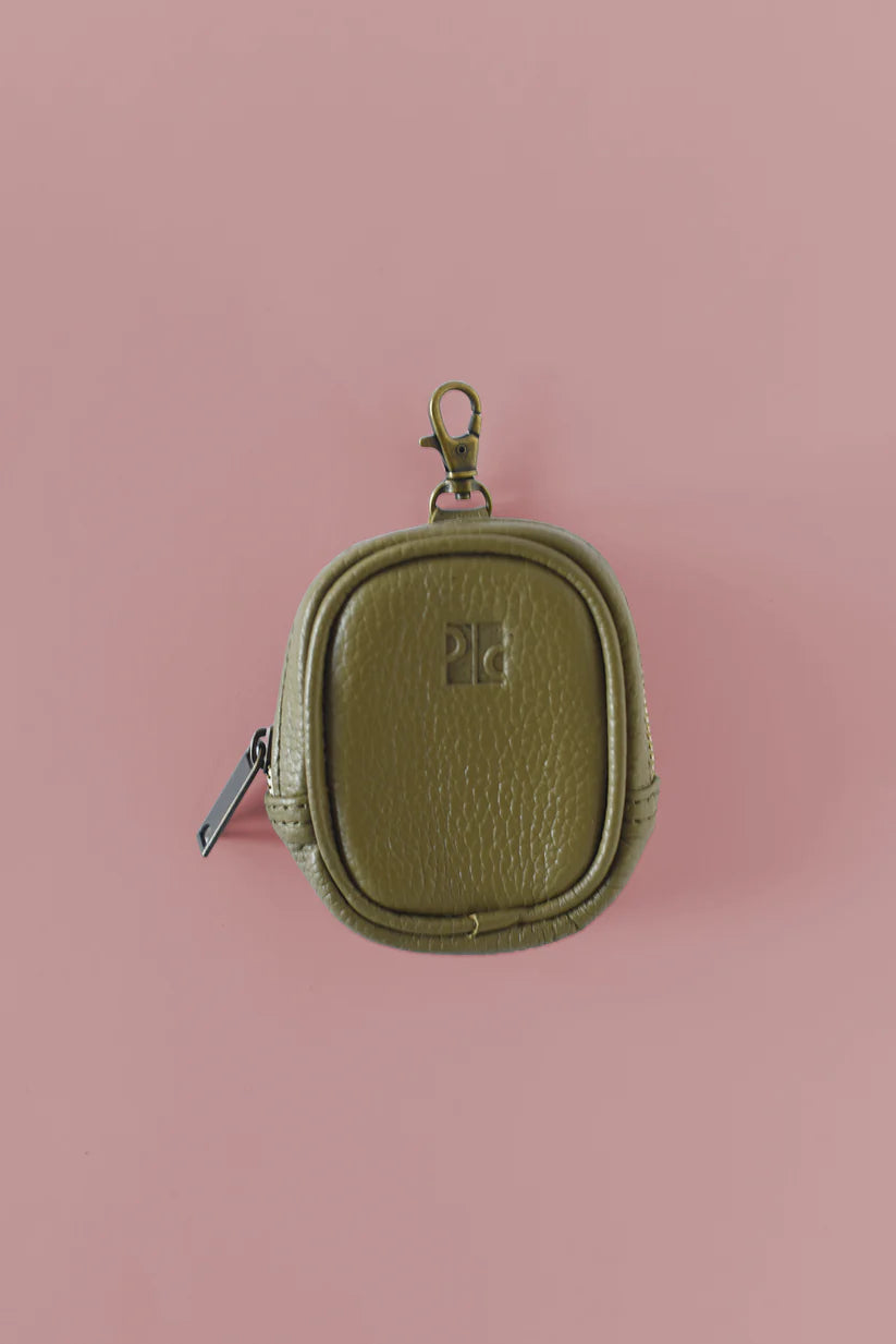 GR Pouch Charm in Pebbled Olive