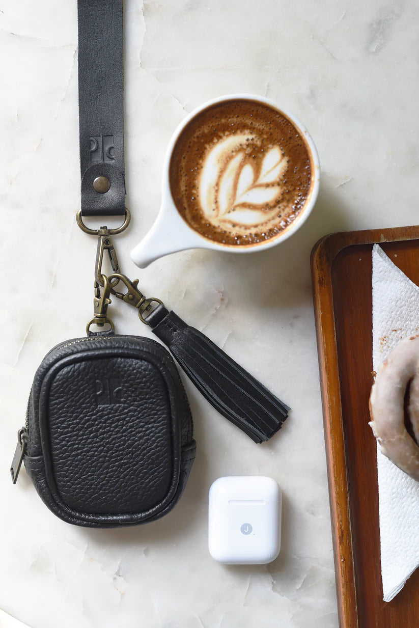 GR Wristlet Strap in Black
