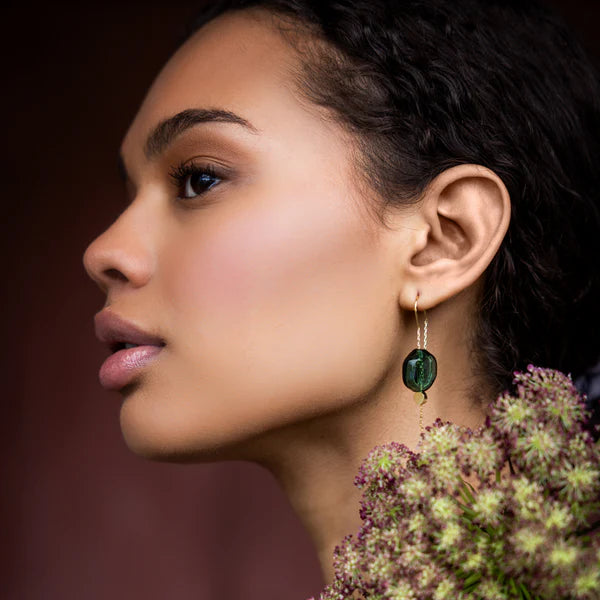 Refined Glass Organic Threader Earrings in Smoke/Gold