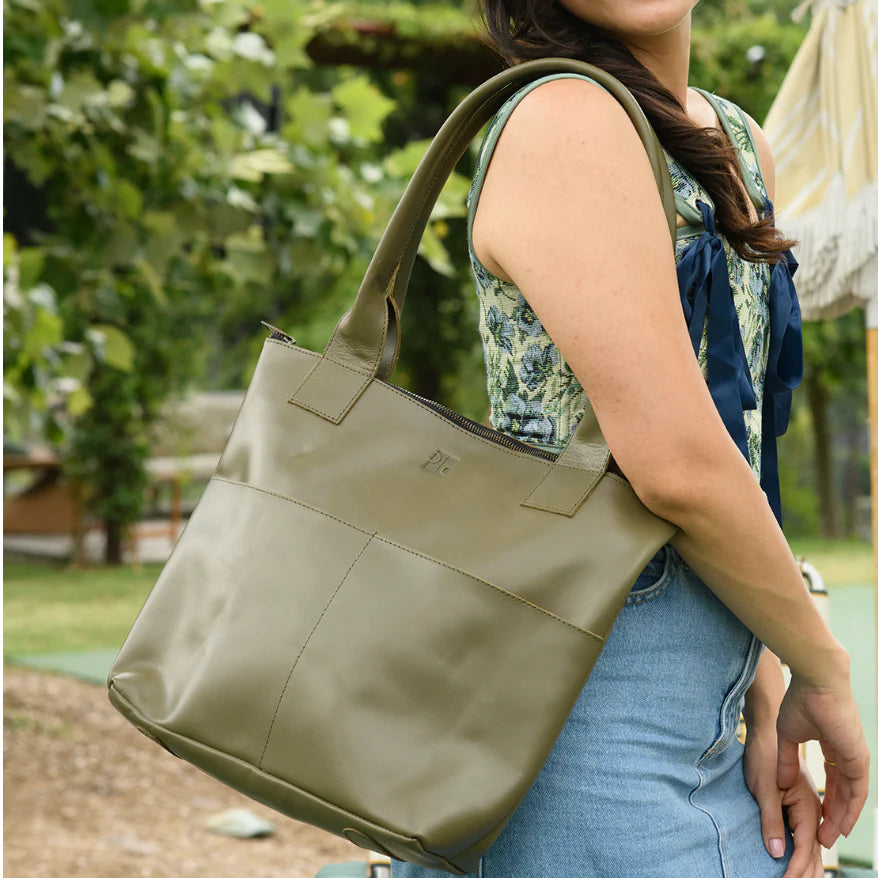 GR Large Tote in Olive