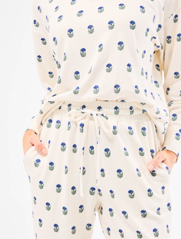 Sophie Joggers Set in Floral Foulard