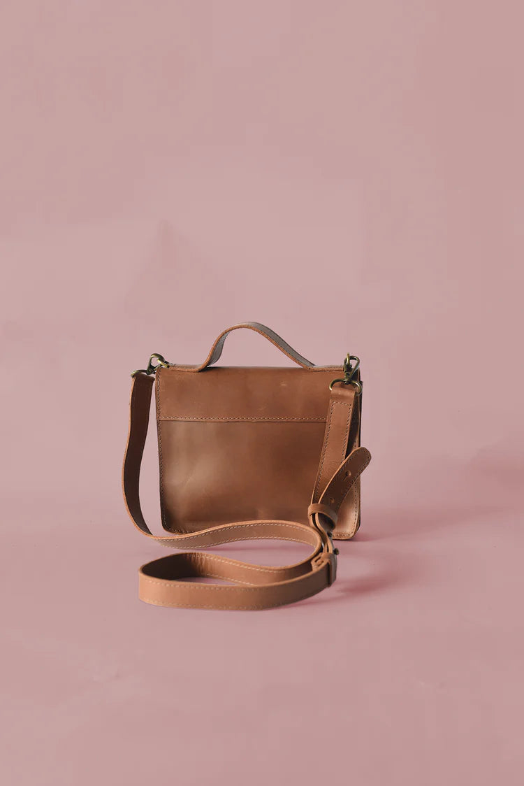 GR Small Crossbody in Cognac