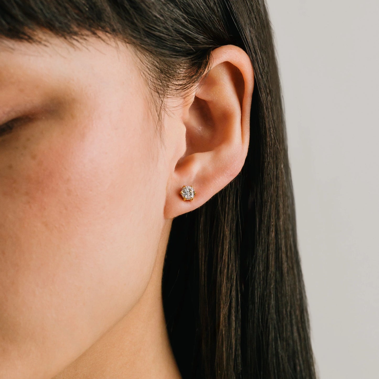 Sol CZ Stud Earrings in Gold