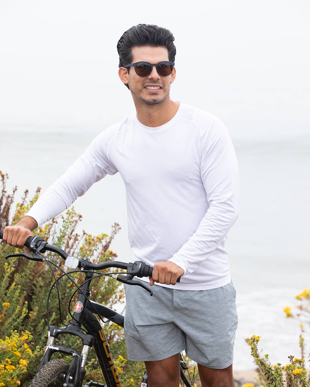 Arches Sunglasses - Soft Navy Blue / Brown Polarized Lens