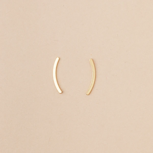 Refined Earring Collection - Comet Curve in Gold