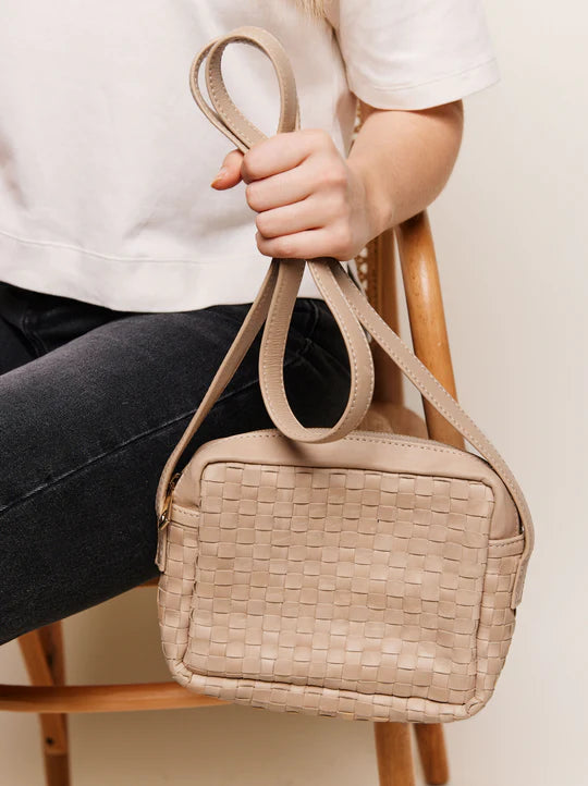 Valerie Woven Crossbody in Pebble