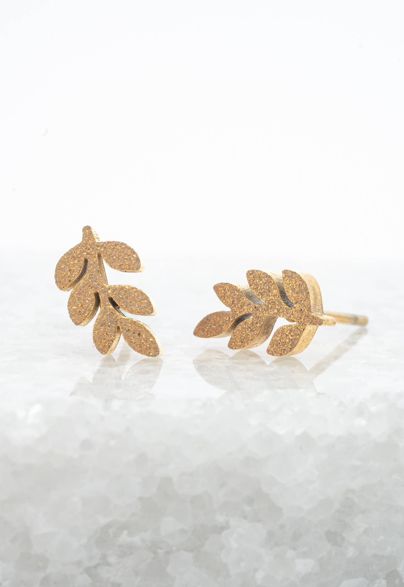 Frosted Rowen Leaf Stud Earrings