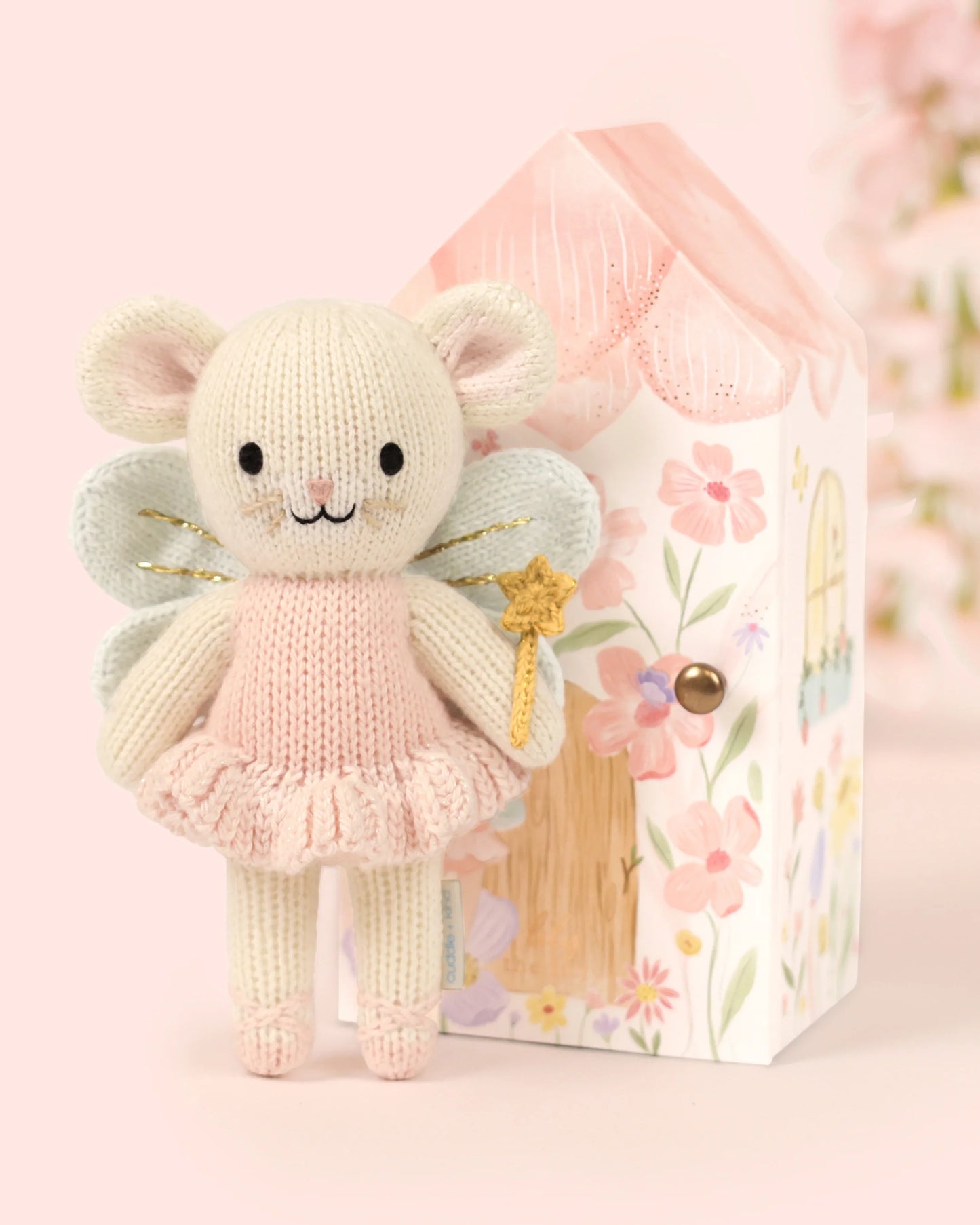 Tiny Lily the Fairy