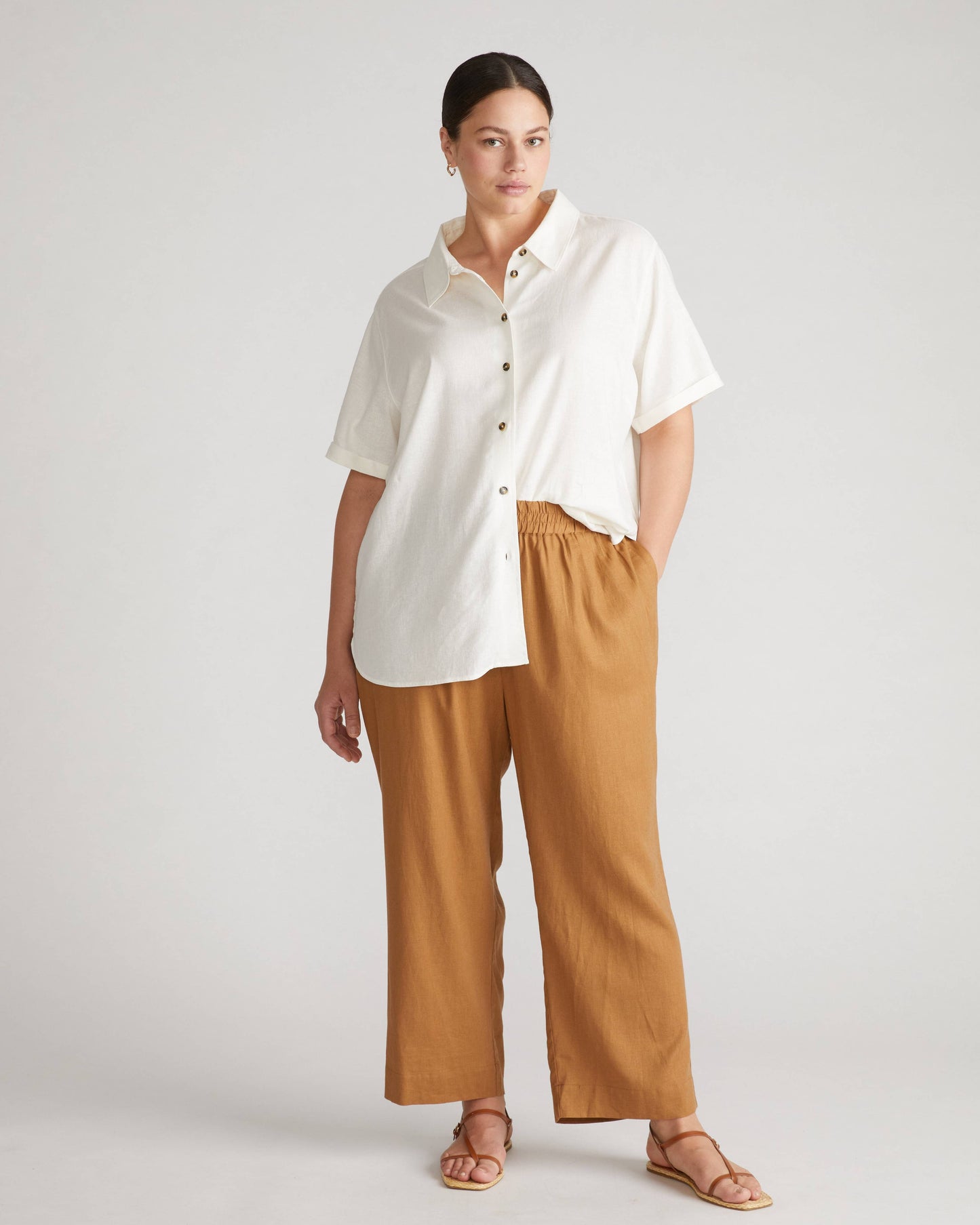 Iris Linen Easy Pull-On Pants in Boardwalk Brown