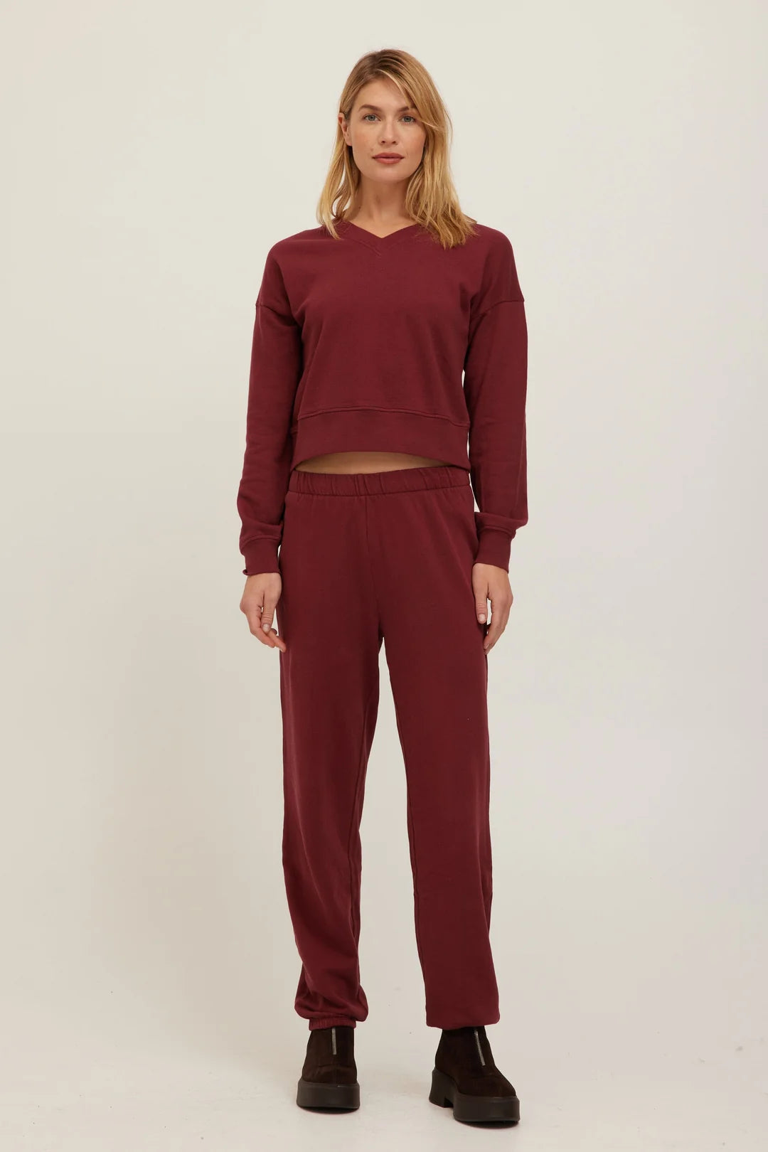 Mulholland Pullover in Dark Cherry