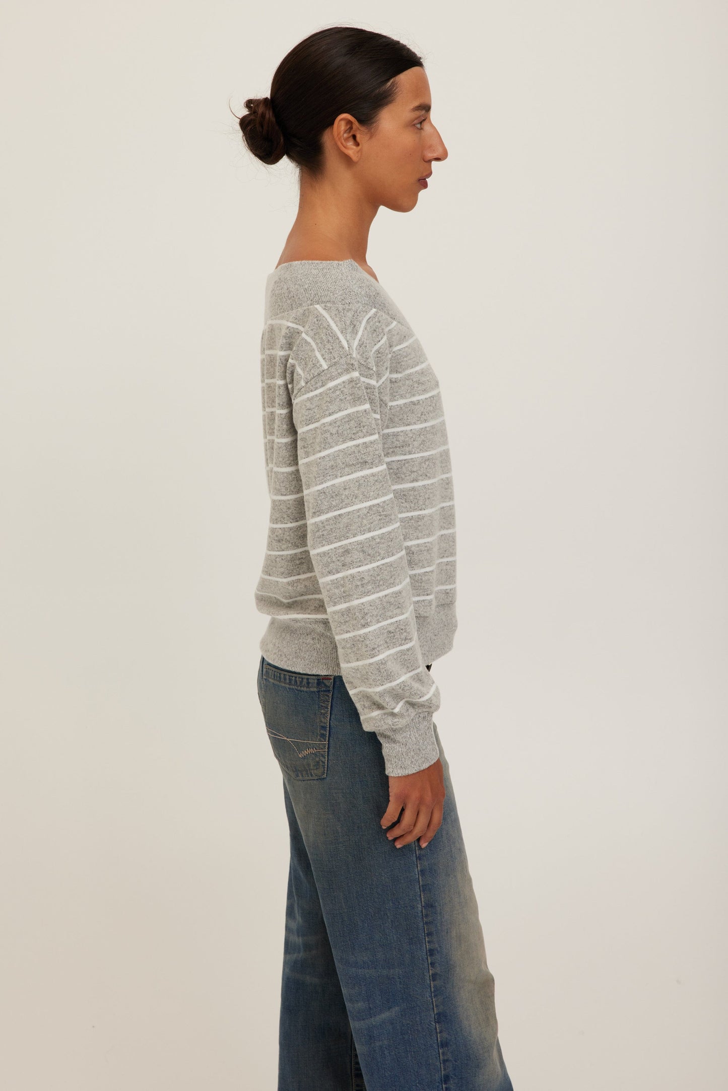 Carmel Pullover in Heather Grey & White