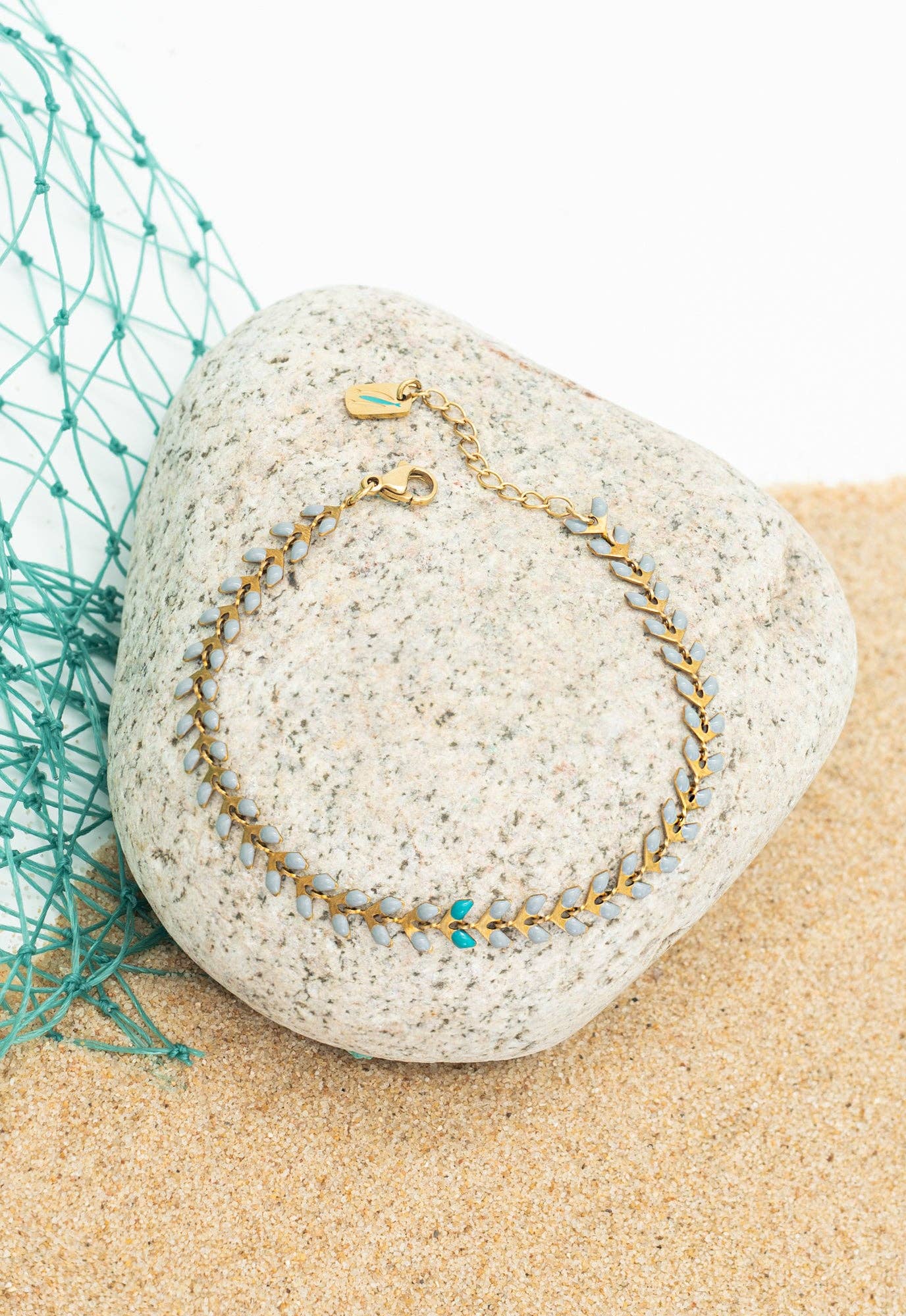 Against the Current Bracelet in Gold
