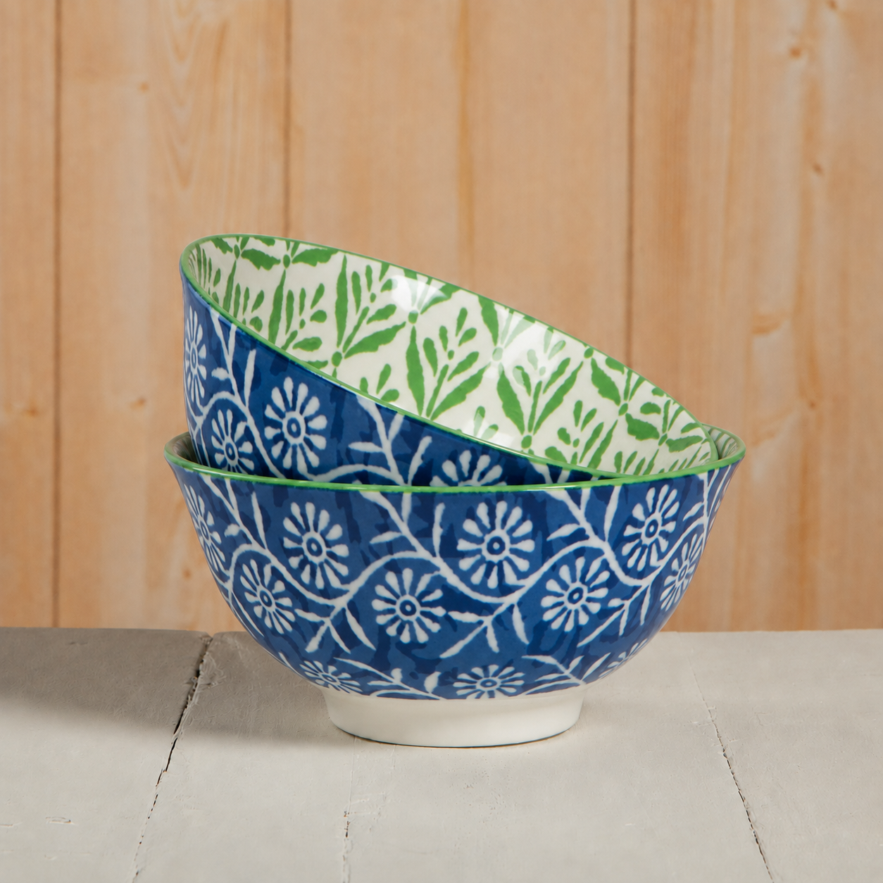 Green Leaf Stamped Bowl - 6"