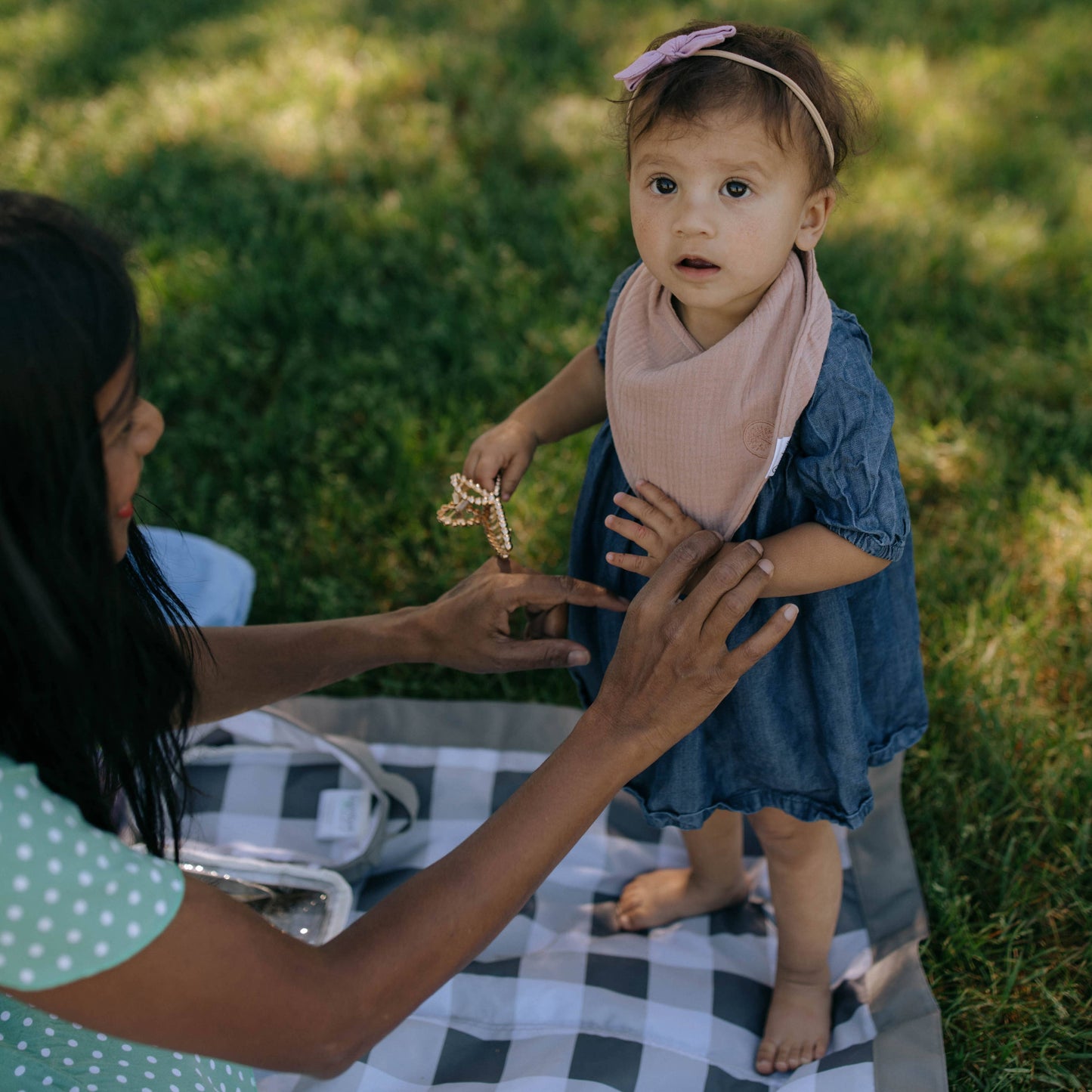 Dune Muslin Bandana Bibs Set