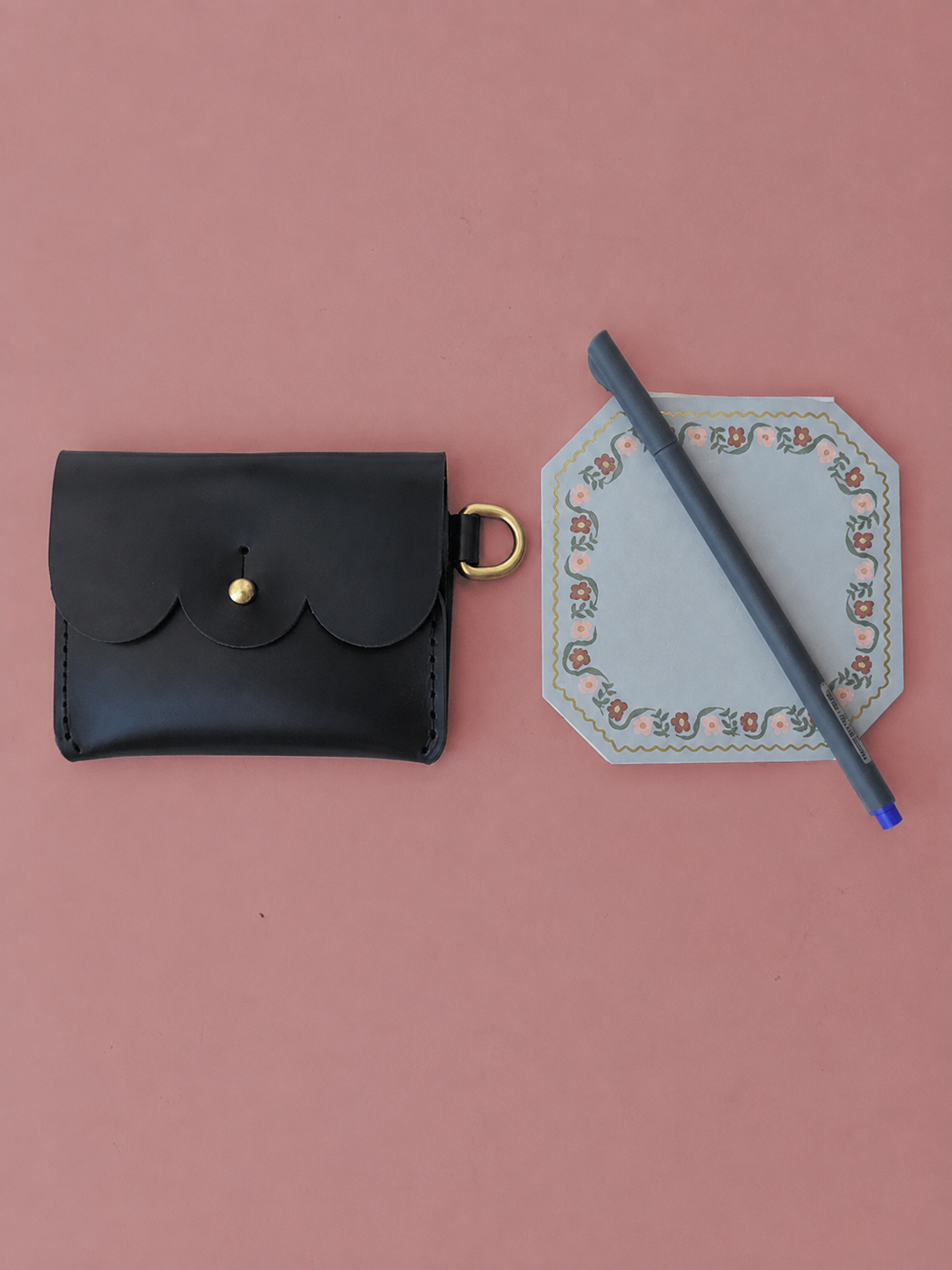 GR Scalloped Card Carrier