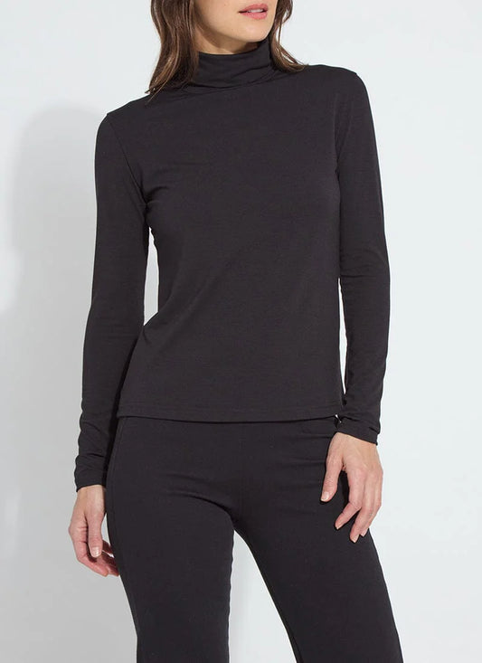 Essential Longsleeve Turtleneck in Black