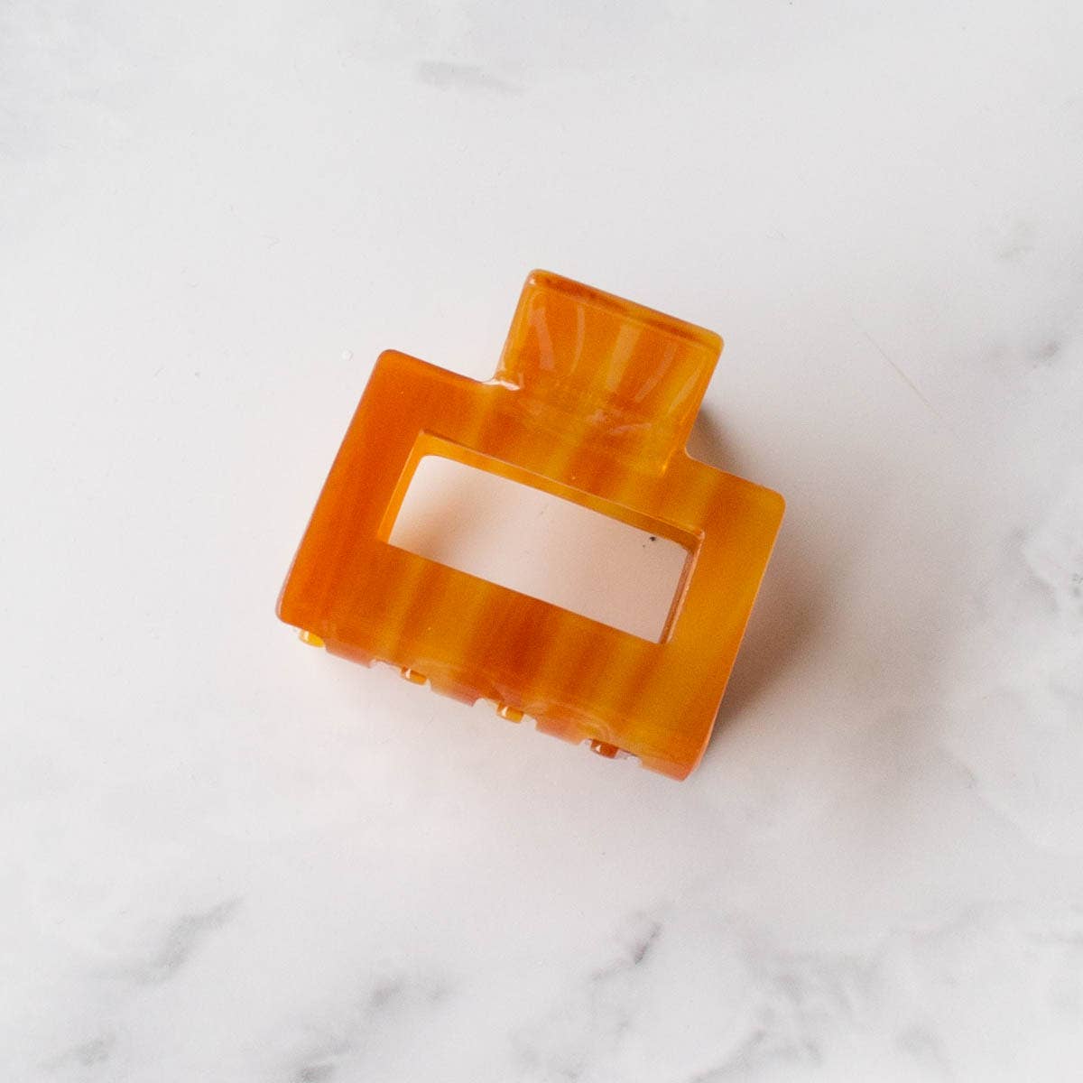 Eco Kylie Cellulose Acetate Hair Clip: Coral Pink