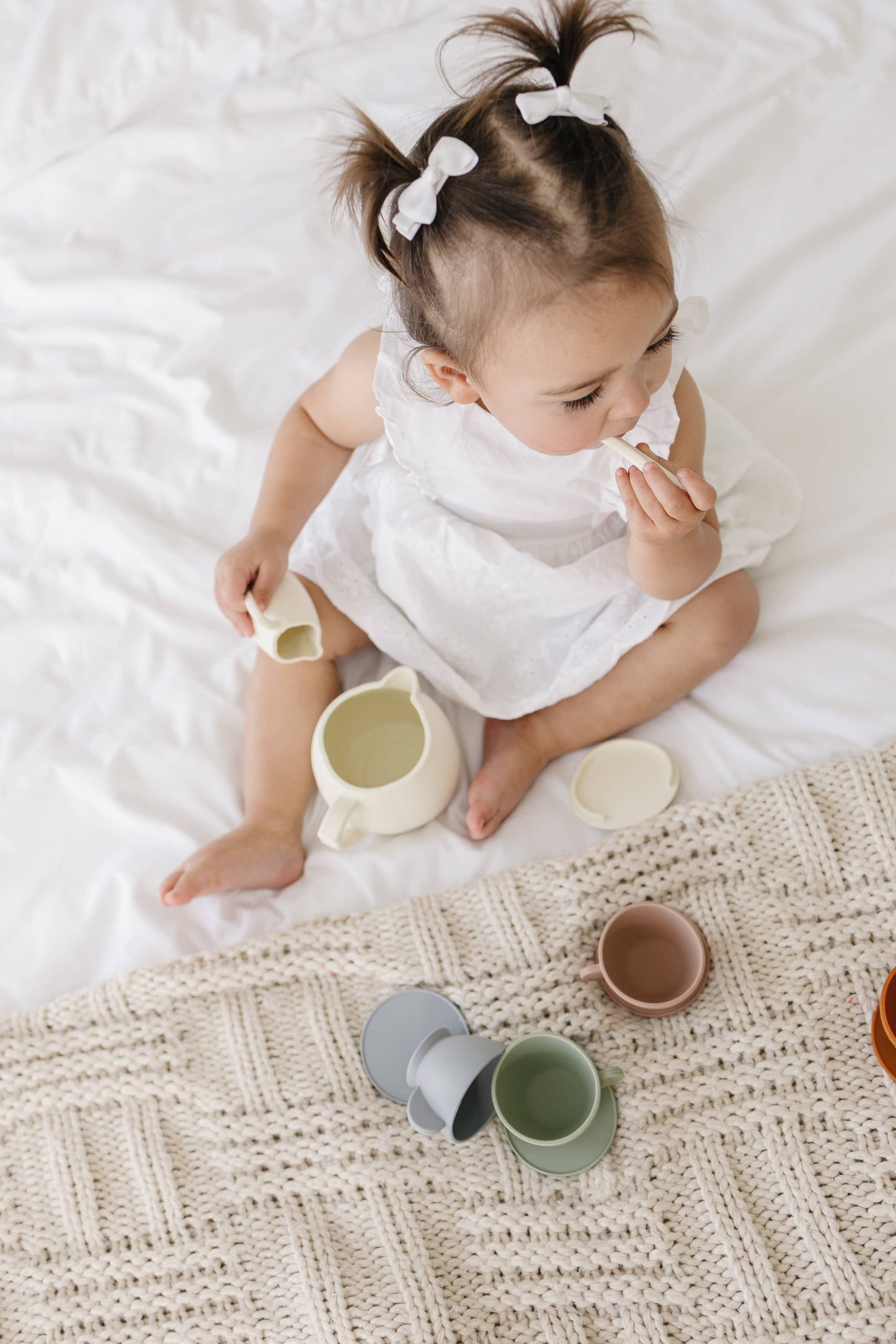 Cream Multi Mix Silicone Tea Play Set