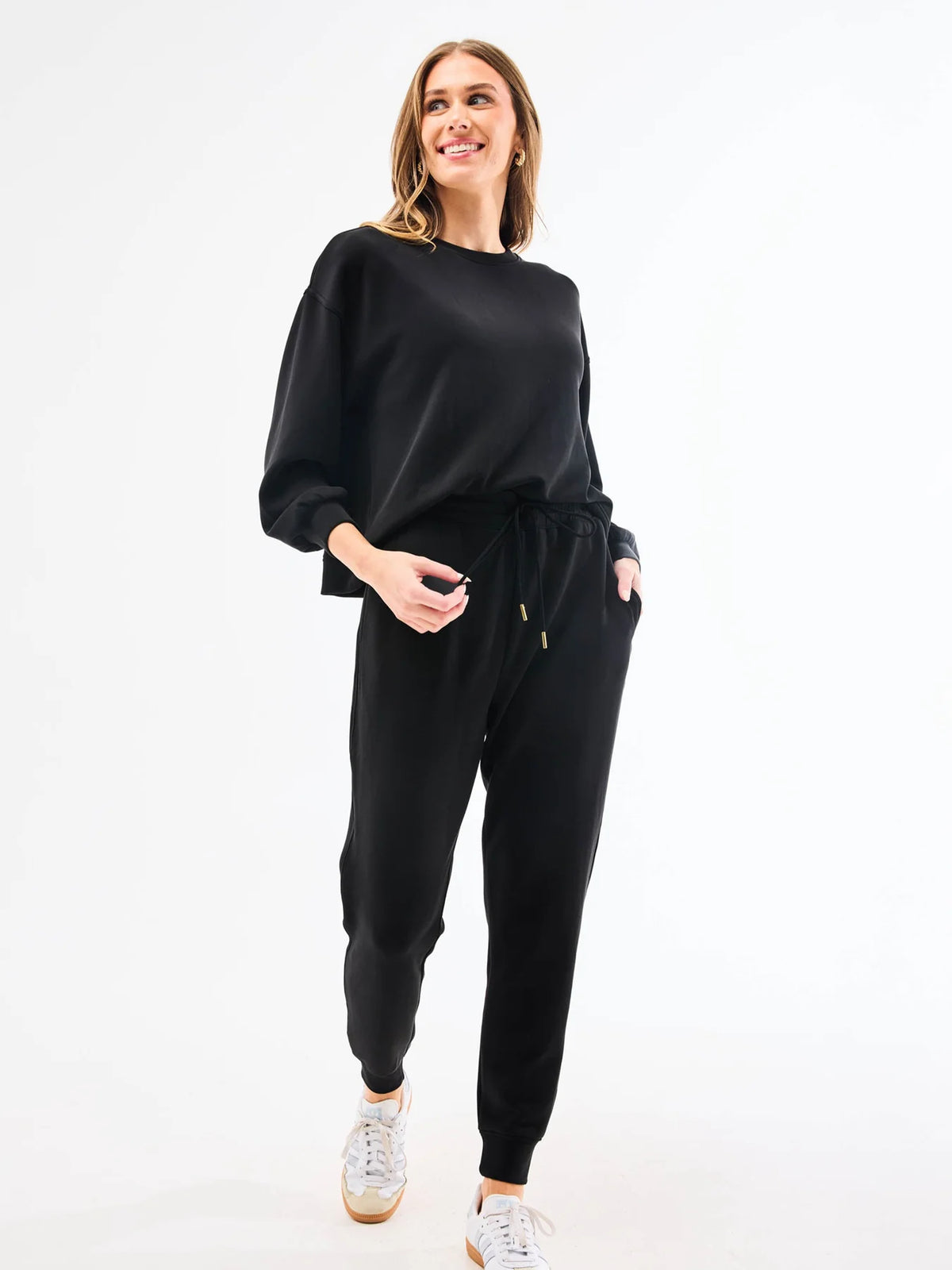 Cora Jogger Pant in Black