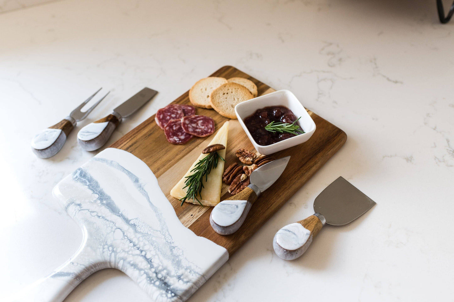 Resin Coated Cheese Knife Set in Navy