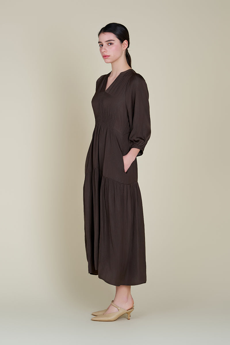 3/4 Sleeve Satin Midi Dress in Dark Roast