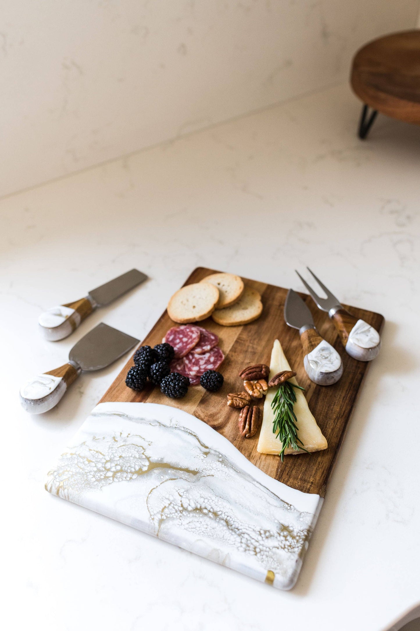 Resin Coated Cheese Knife Set in Navy