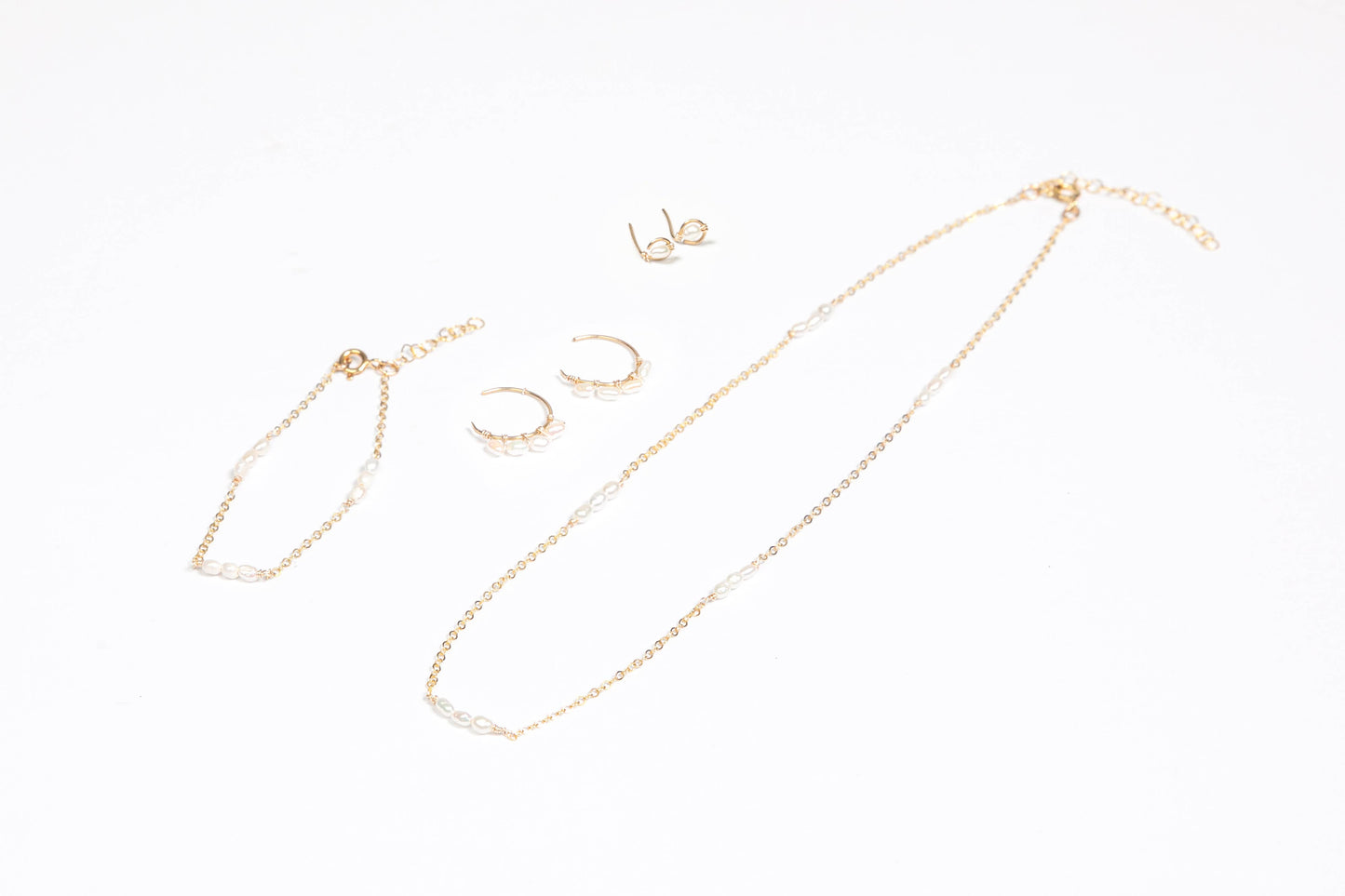 Victoria Rice Pearl Hoop Earrings in 14 Karat Gold Filled