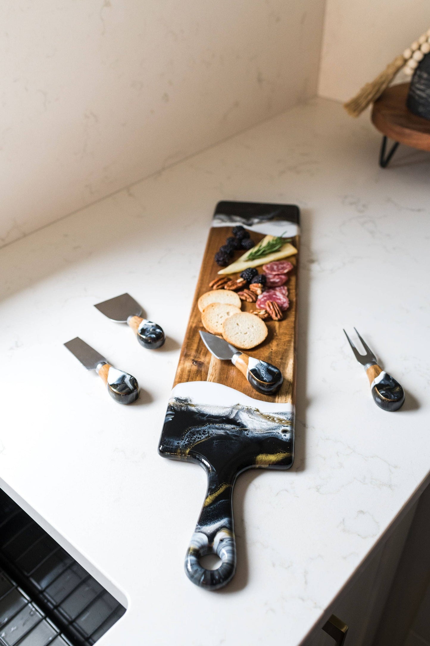 Resin Coated Cheese Knife Set in Navy