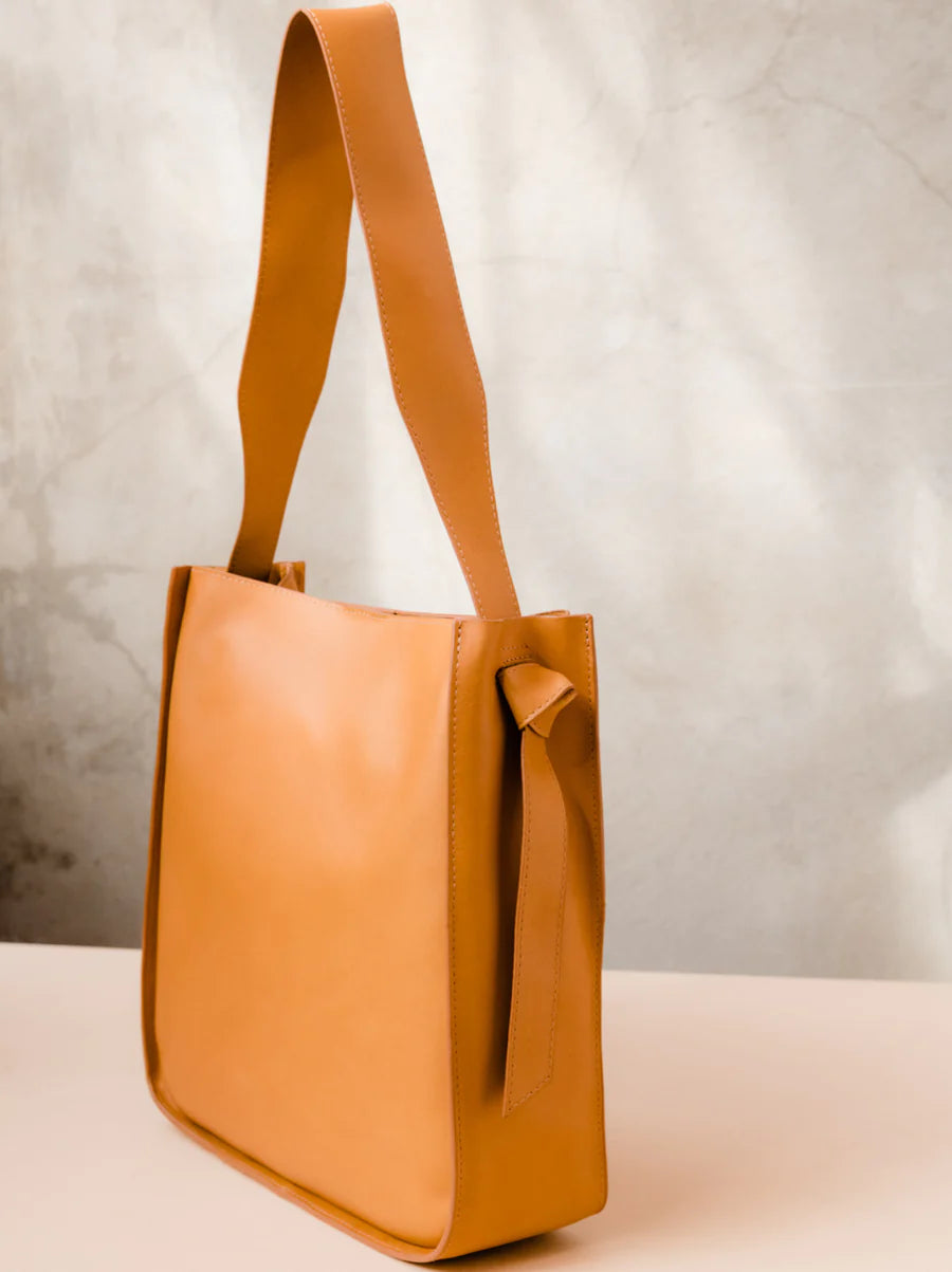 Addison Knotted Tote in Cognac