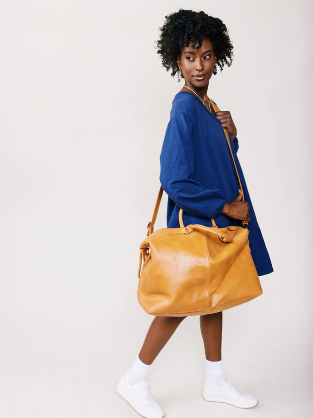 Avery Weekender in Cognac