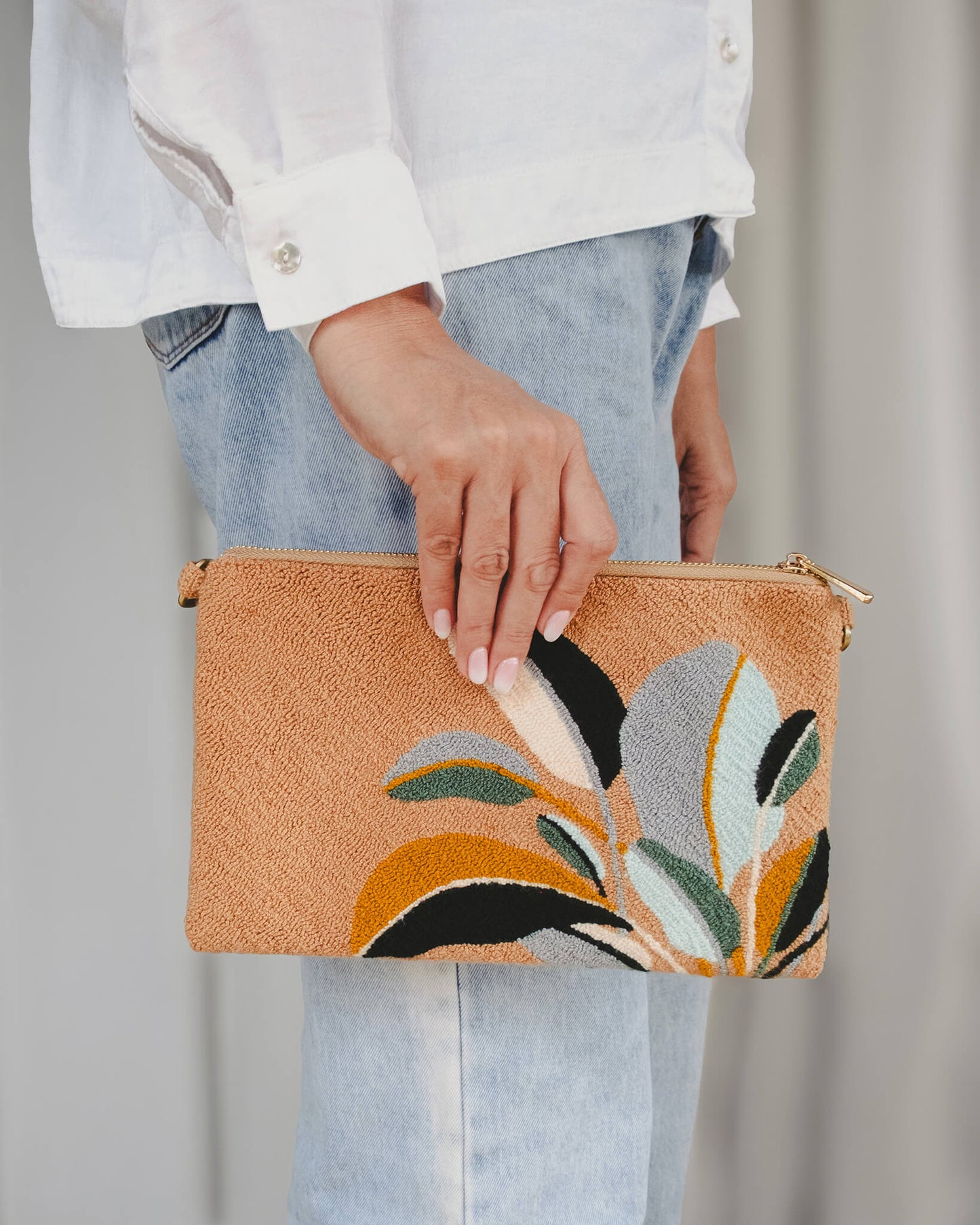 Aluna Convertible Crossbody Bag in Garden