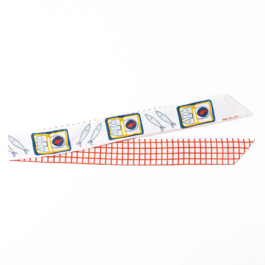 Camile Skinny Scarf in Sardine Print