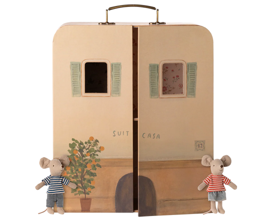 SuitCasa Mice (Little sister and brother)