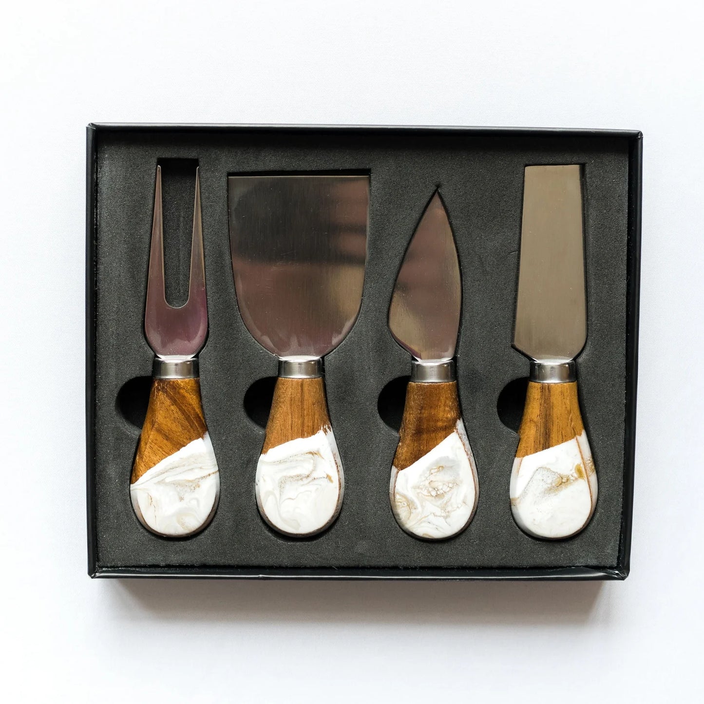 Resin Coated Cheese Knife Set in Gold Quartz