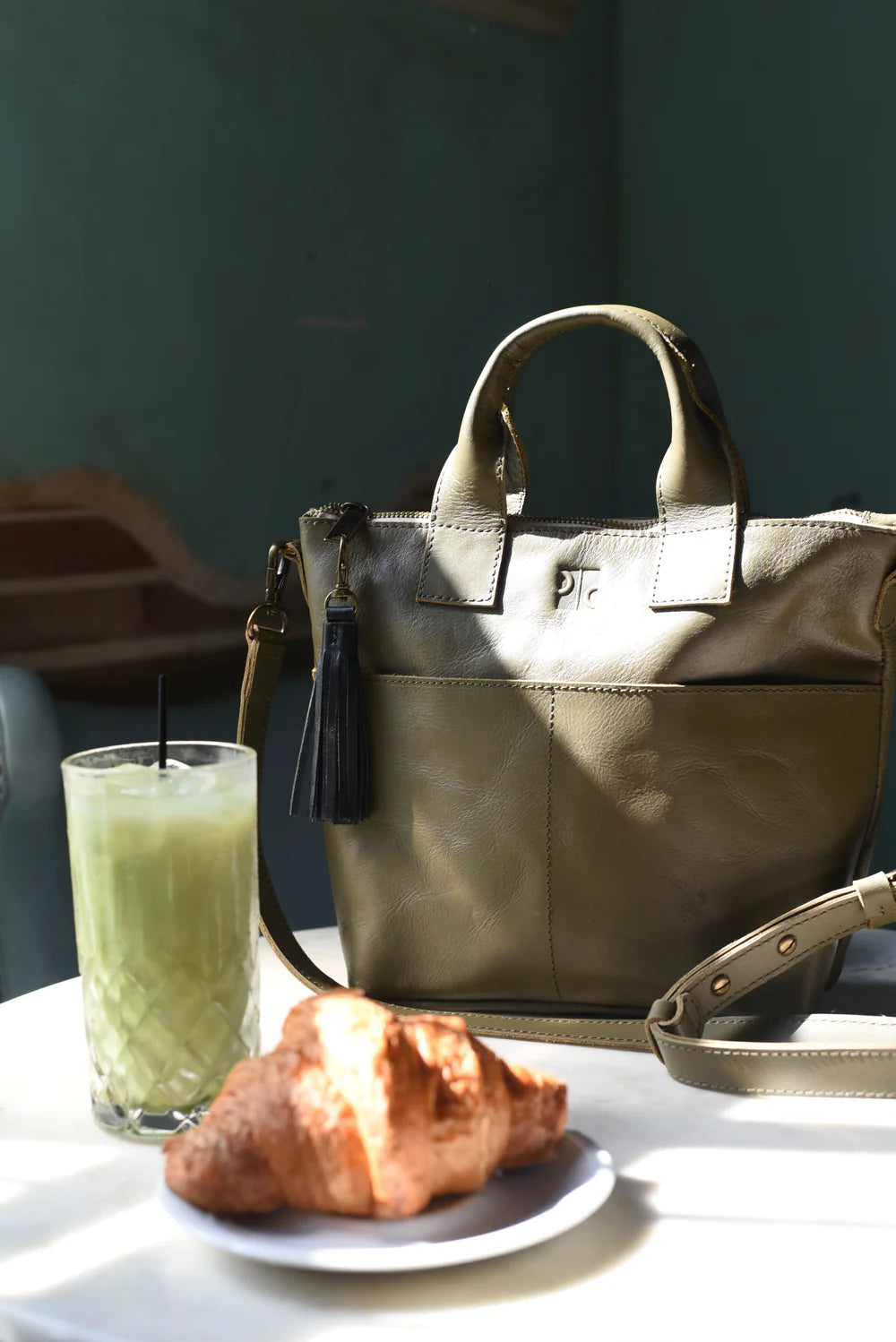 GR Medium Crossbody in Olive