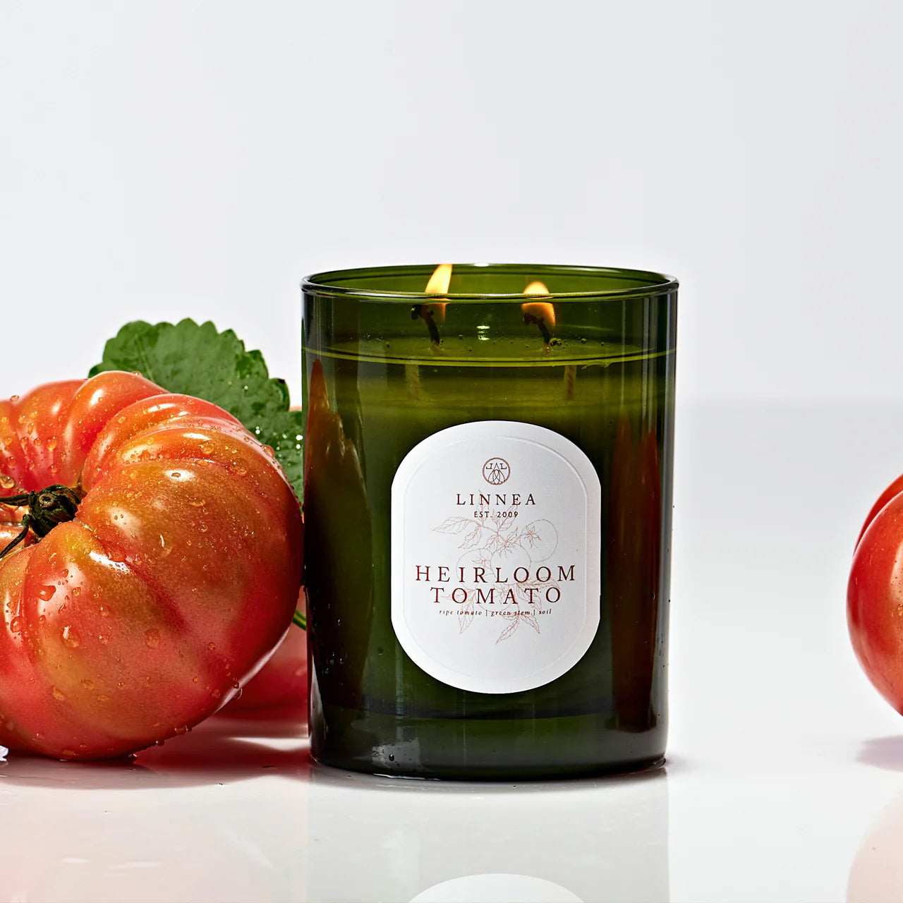 Linnea Heirloom Tomato 2-wick Candle