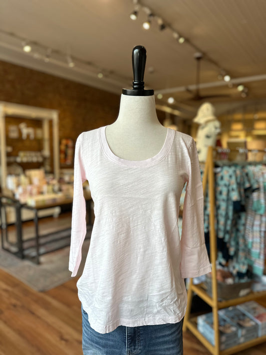 3/4 Sleeve Scoop Neck in Candy Mist